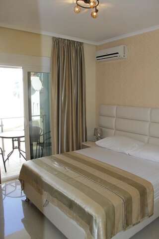 Апартаменты Apartments Amira Улцинь Апартаменты с террасой-11